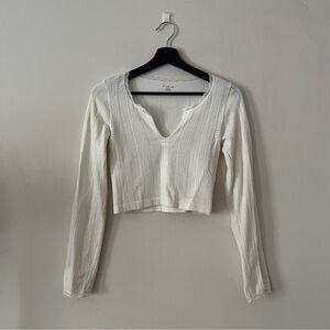 Cropped lace long-sleeve shirt